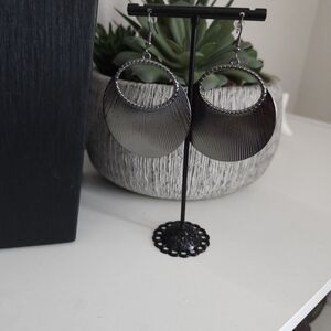 Elegant Gunmetal  Hoop Earrings